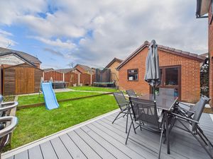 Photo 24- click for photo gallery